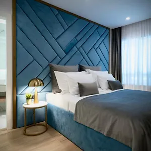 4* 招待所 Amelie Luxury